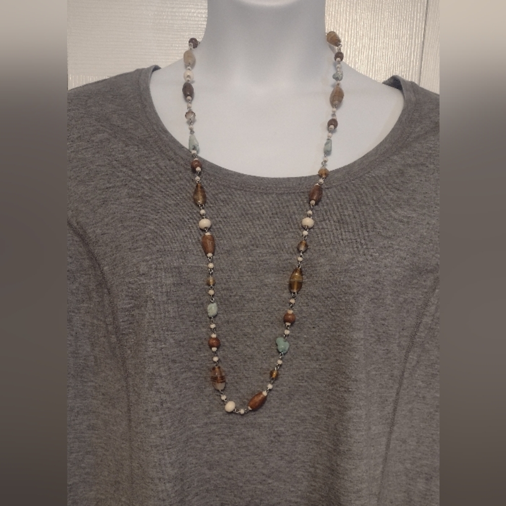 Elegant Multi-Color Beaded Necklace